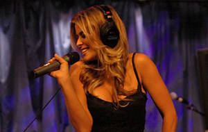 carmen electra sybian erotiske bilder carmen electra sybian erotiske bilder