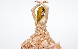Jessica Stoller y lo grotesco hecho porcelana