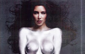 Kim Kardashian se desnuda para W