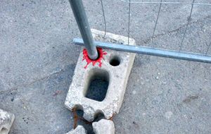 El brillante arte urbano con humor de OaKoAk