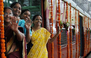 Vagones exclusivos para mujeres (India)